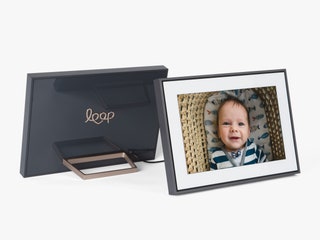 Loop Digital Picture Frame