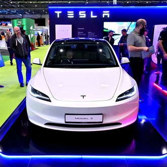 Tesla’s Cheaper Long-Range Model 3 Is Back