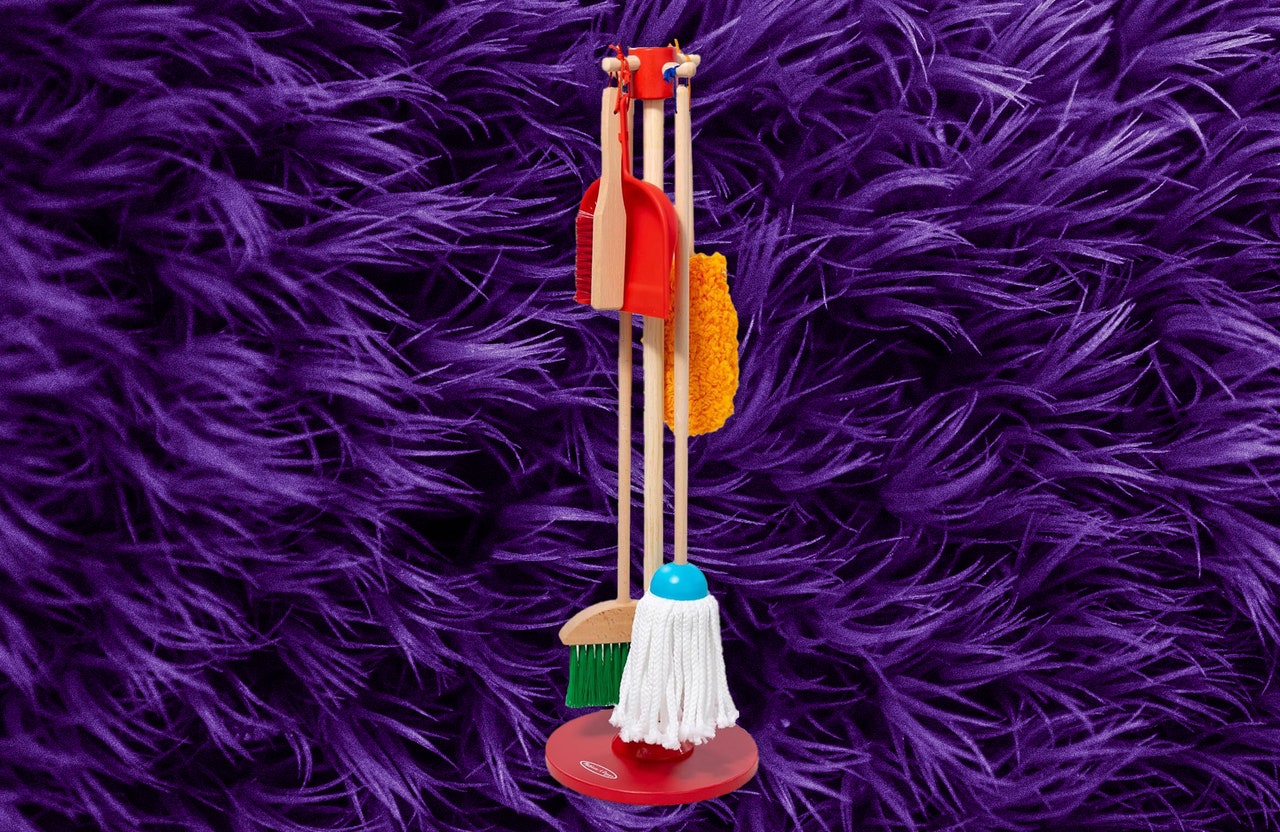 Toy cleaning set with mop, broom, duster, dustpan and more