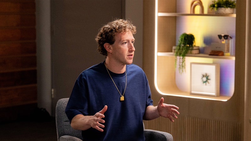 Mark Zuckerberg Vows to Be Neutral&#8211;While Tossing Gifts to Trump and the GOP