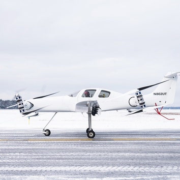 全米横断を目指す「空飛ぶクルマ」、雪のなかで試験飛行に密着して見えてきたこと（動画あり）