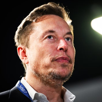 イーロン・マスクは自分の行動でXを崖っぷちに追いやっている