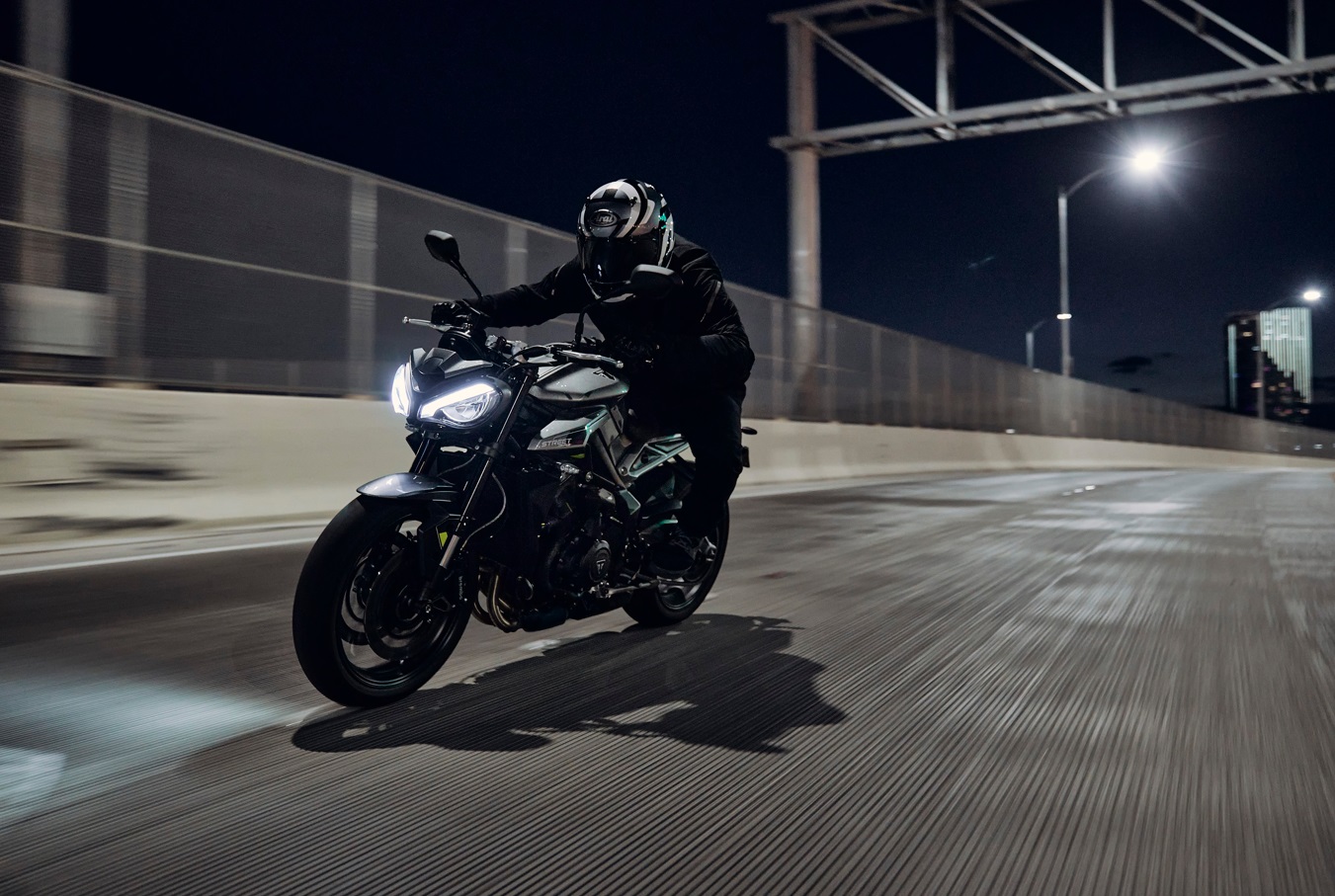 Street Triple R My23 30166 Ml