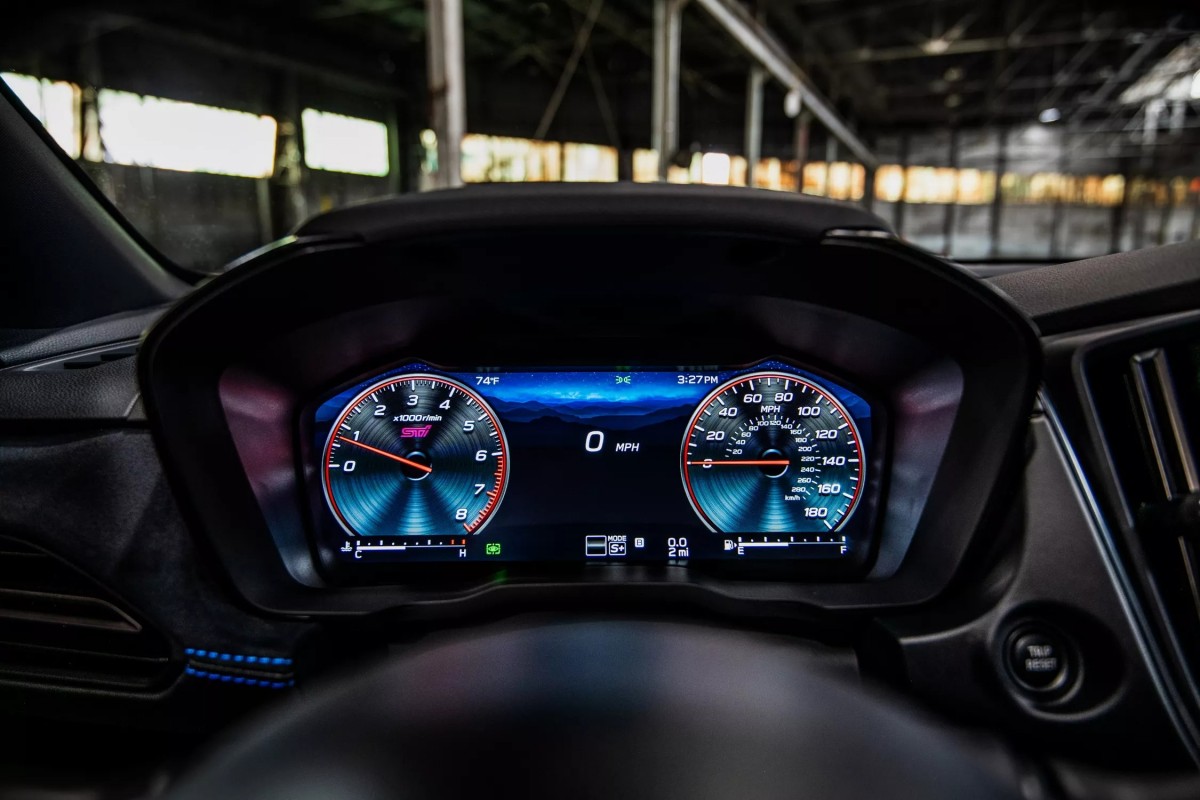 12.3吋的數位儀表讓車輛的科技感增添不少，其實用性表現也更好。