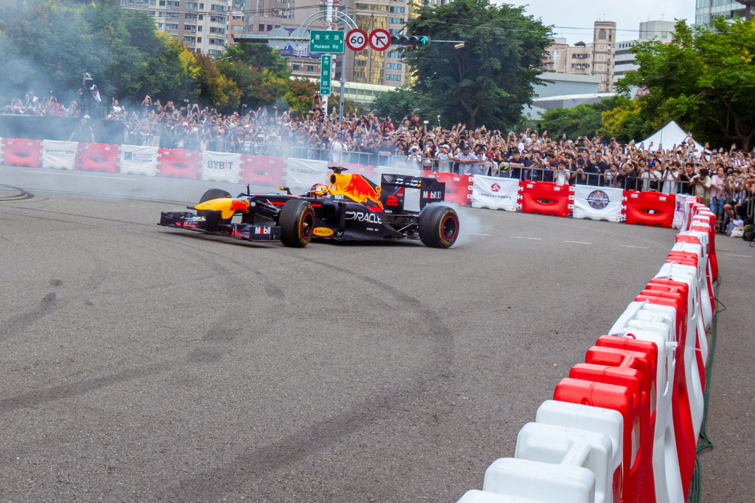 (補充照片)2024 Red Bull Showrun_1.jpg