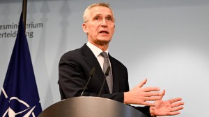 Stoltenberg warnt vor Ausrüstungslücken der NATO