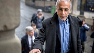 Islamforscher Tariq Ramadan wegen Vergewaltigung verurteilt