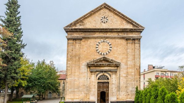Der armenische Kirchenbau beherbergt das neue Institut zur türkischen Archäologie.