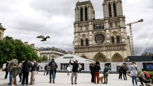 hr-Sinfonieorchester spielt in Notre-Dame