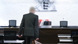 Inspekteur der Polizei in Prozess um sexuelle Nötigung freigesprochen