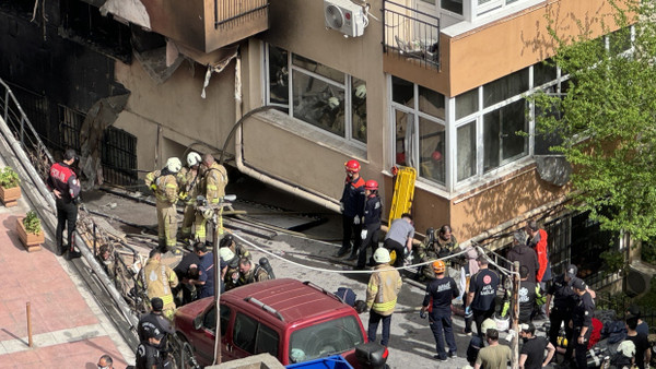 Istanbul: Feuerwehrleute am Einsatzort