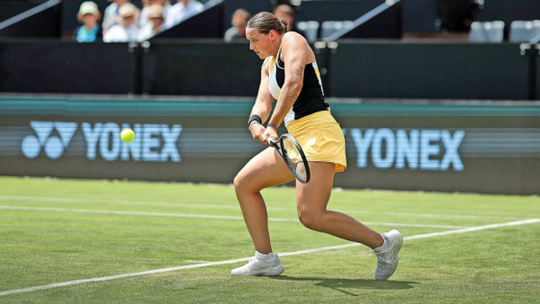 Grün ist ihre Hoffnung: Jule Niemeier stand 2022 im Viertelfinale von Wimbledon und erreichte auf den Bad Homburger Rasenplätzen überraschend das Achtelfinale.