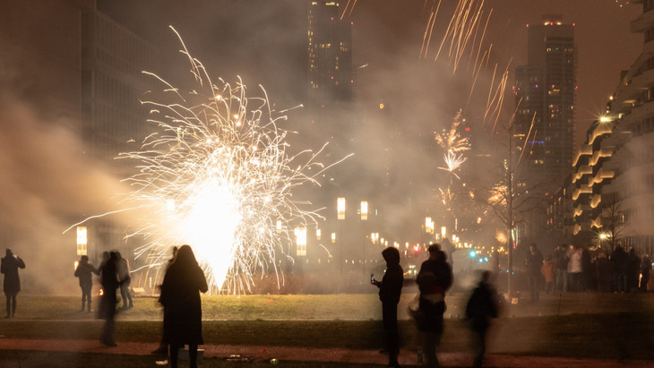 In Frankfurt war Feuerwerk in der Silvesternacht nicht überall erlaubt.