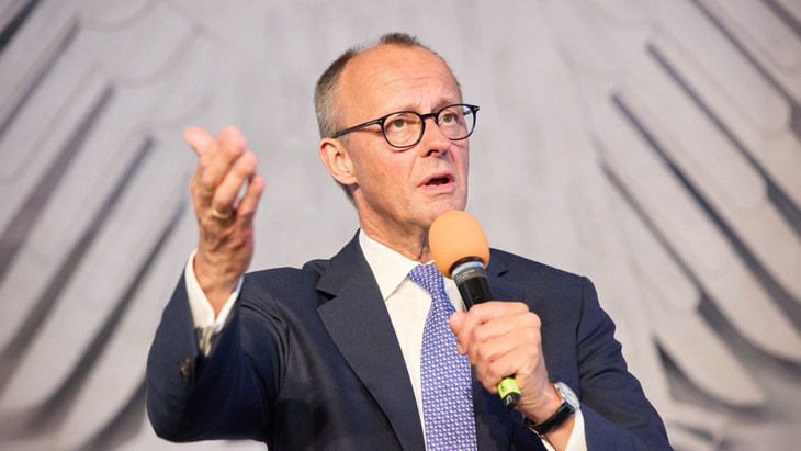 Parteivorsitzender Friedrich Merz bei einer Veranstaltung am Tag der Deutschen Einheit