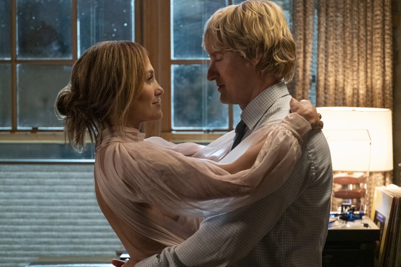 (from left) Kat Valdez (Jennifer Lopez) and Charlie Gilbert (Owen Wilson) in Marry Me, directed by Kat Coiro.