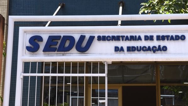 Destaque fica por conta do concurso da Secretaria de Educação, com 1.290 oportunidades; há ainda oportunidades na Ufes, na Prefeitura de Aracruz, entre outros órgãos