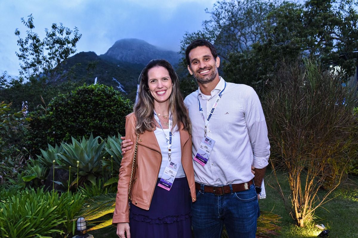 Camila Guignone e Pedro Benevides