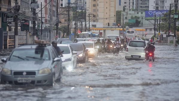 Mapas da Defesa Civil mostram que precipitações diminuem em todo o Estado a partir desta quarta-feira (25), mas há previsão de novo fenômeno que costuma provocar fortes chuvas