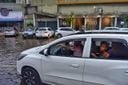 Chuva forte atrapalha volta para casa e deixa trânsito caótico em Vitória(Vitor Jubini)