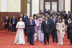 CMG-News: Xi Jinping gibt Willkommensbankett für internationale FOCAC-Gäste