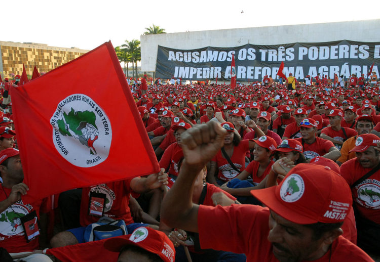 Lutar não é crime: seguiremos combatendo a extrema direita sem anistia!