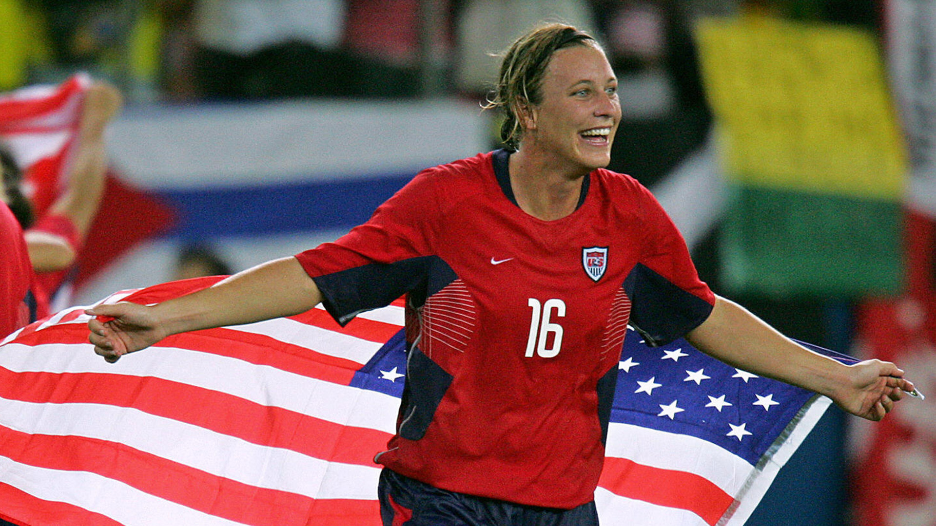 nbc_oly_wambach8_240327.jpg