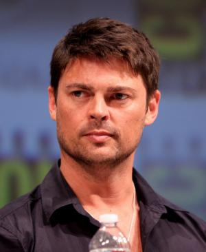 Karl Urban Net Worth