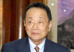 Robert Kuok Net Worth