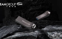 主打電動汽車行車紀錄儲存！十銓科技創新推出 TEAMGROUP Model T USB 3.2 Gen 1 隨身碟