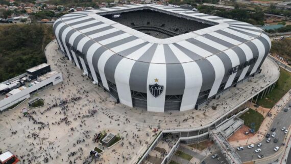 Vista aérea da Arena MRV (foto: Estevam Costa/Especial para o EM)