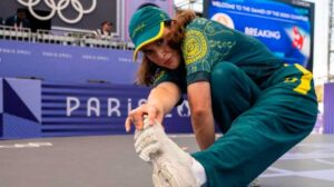 B-girl australiana Rachael Gunn nos Jogos Olímpicos de Paris 2024 - Crédito: 