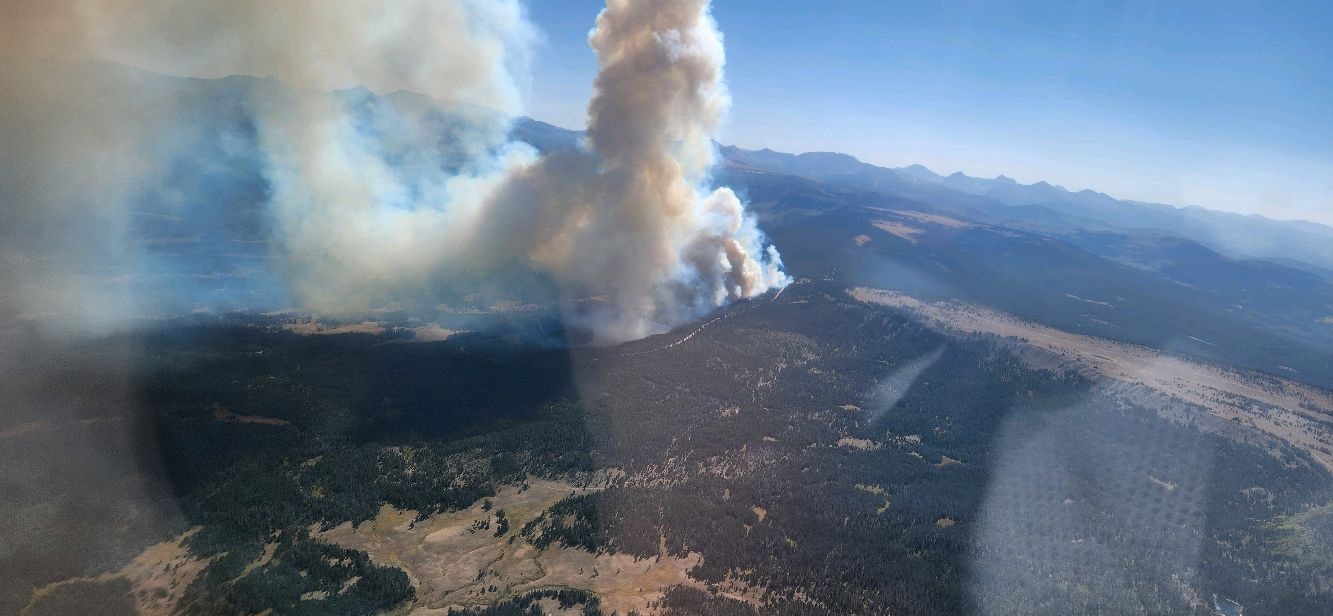 Elizabeth Ridge Fire burning west of Lyman and Fish Lakes in the Uinta Mountains.