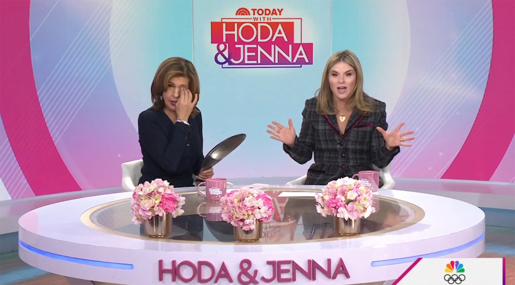 Hoda Kotb Loses Her Contact Lens Live on Air and Can't Read Her Lines: 'Everything Looks Super Fuzzy'