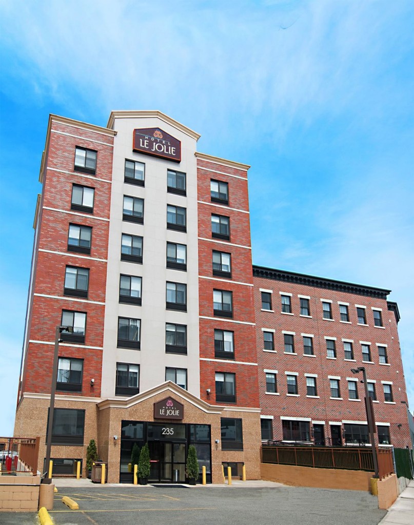 Hotel Le Jolie in Williamsburg, Brooklyn was converted into a shelter.