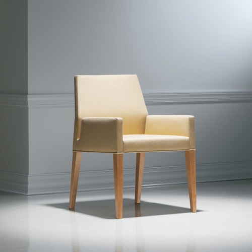 Forum Chair by Bernhardt Design