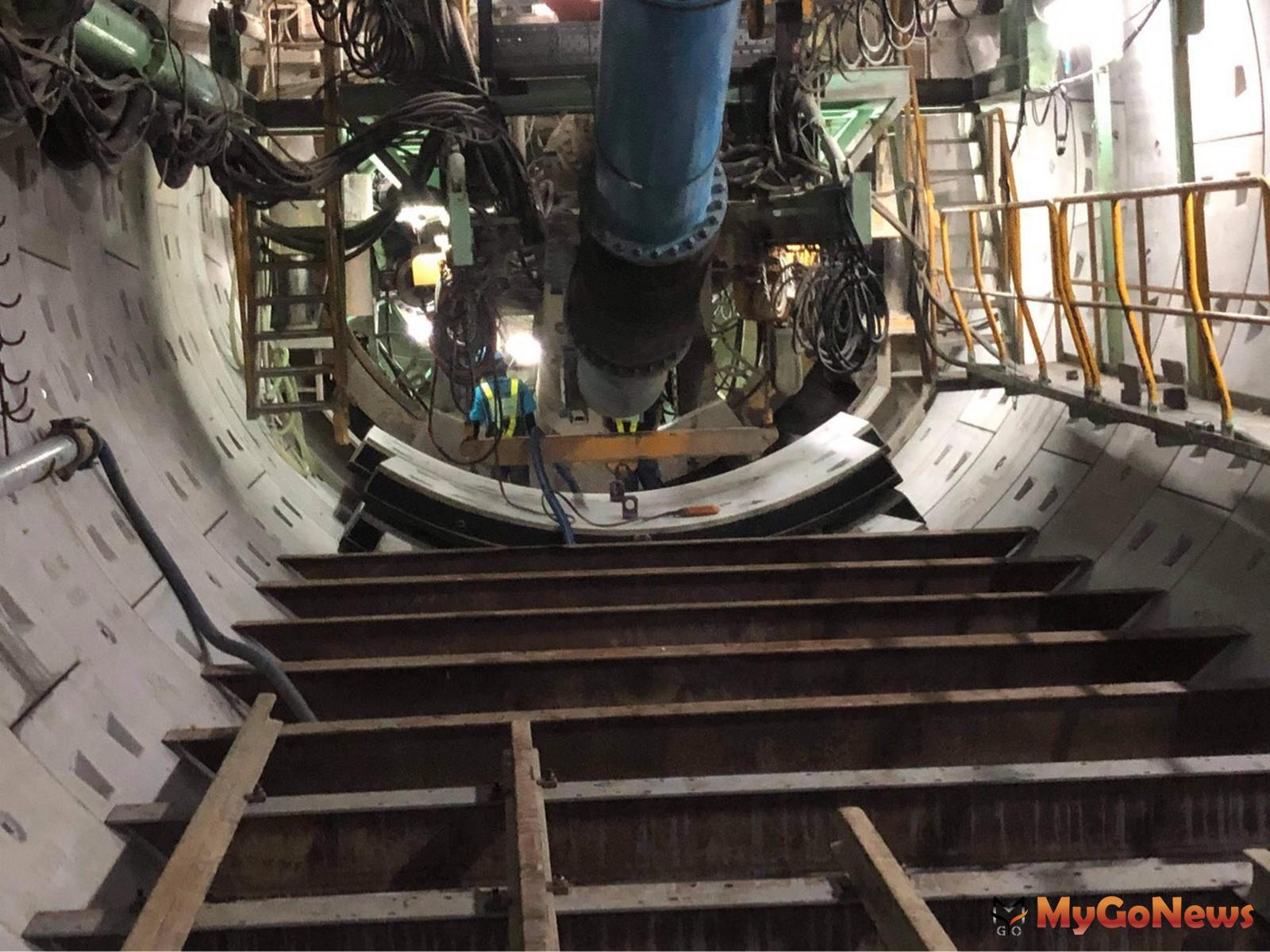 捷運萬大中和線新北境內第一條潛盾隧道貫通