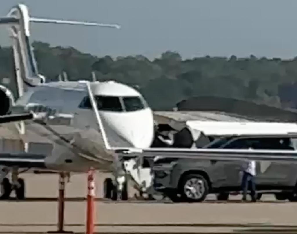 taylor swift jet