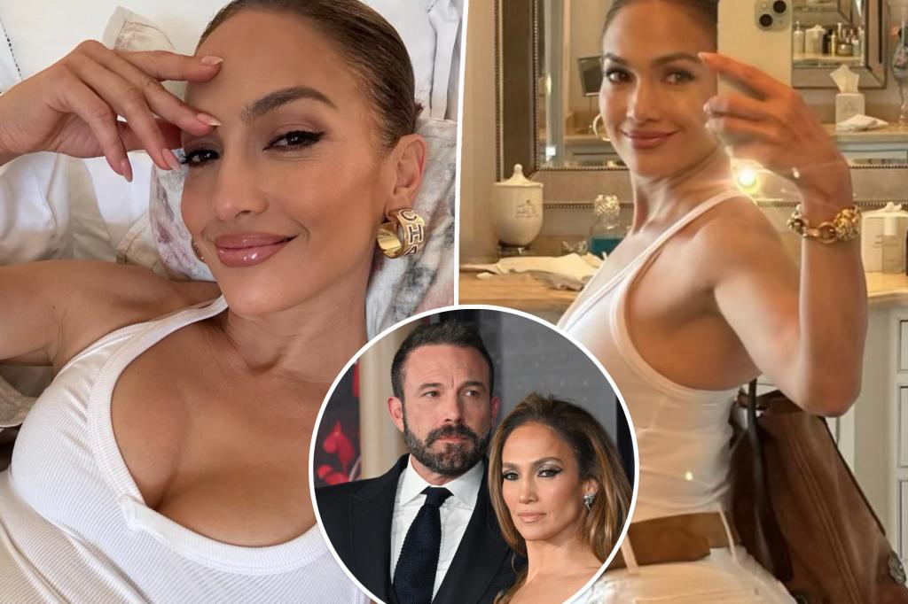 Ringless Jennifer Lopez all smiles in busty selfie amid Ben Affleck marital woes: ‘Gonna be a great day’