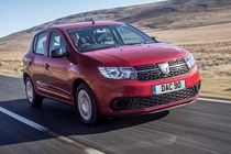 Dacia 2017 Sandero Hatchback driving