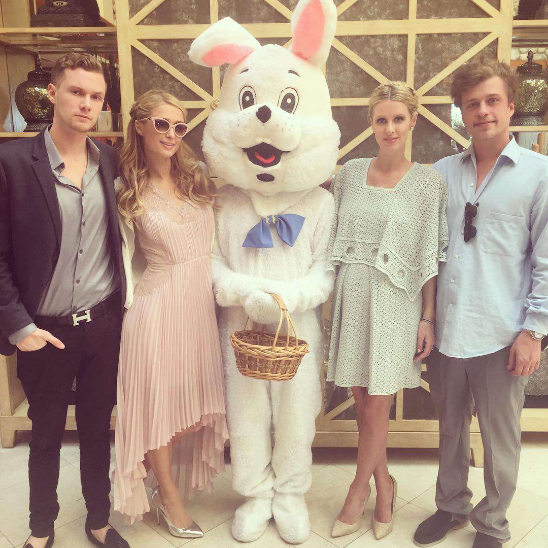 Paris Hilton and siblings