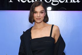  Hailee Steinfeld attends Neutrogena Launch Event at Studio 525 on August 14, 2024