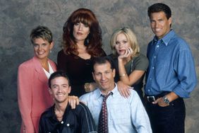 MARRIED...WITH CHILDREN, (aka MARRIED WITH CHILDREN), clockwise from bottom left: Lucky (the Dog), David Faustino, Amanda Bearse, Katey Sagal, Christina Applegate, Ted McGinley, Ed O'Neill, (1996), 1987-1997.