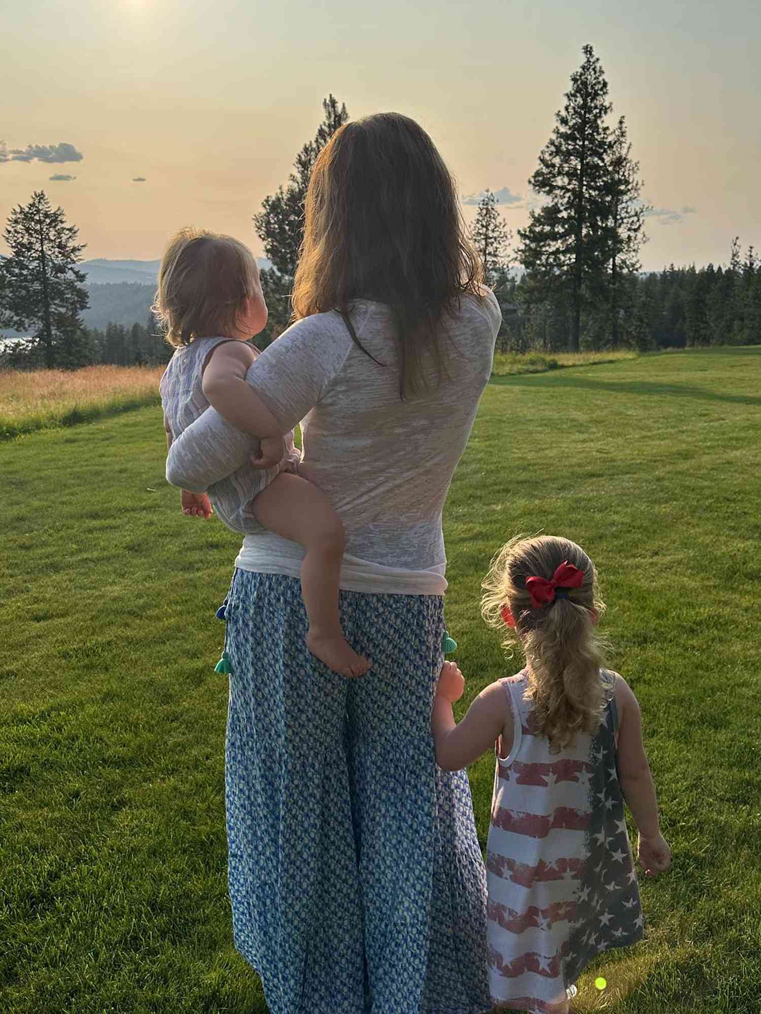 Katherine Schwarzenegger with her kids