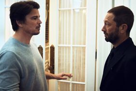 Josh Hartnett as Frank and Ebon Moss-Bachrach as Richie Jerimovich in The Bear Season 3, Episode 4