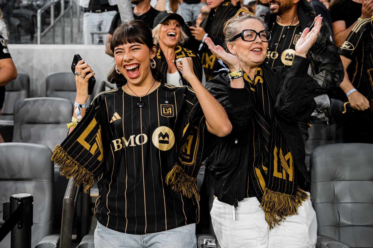 Xochitl Gomez and her mom cheered on the LAFC to a 3-0 victory on Saturday night at BMO Stadium. Xochitl enjoyed the game and took photos with her fans. 