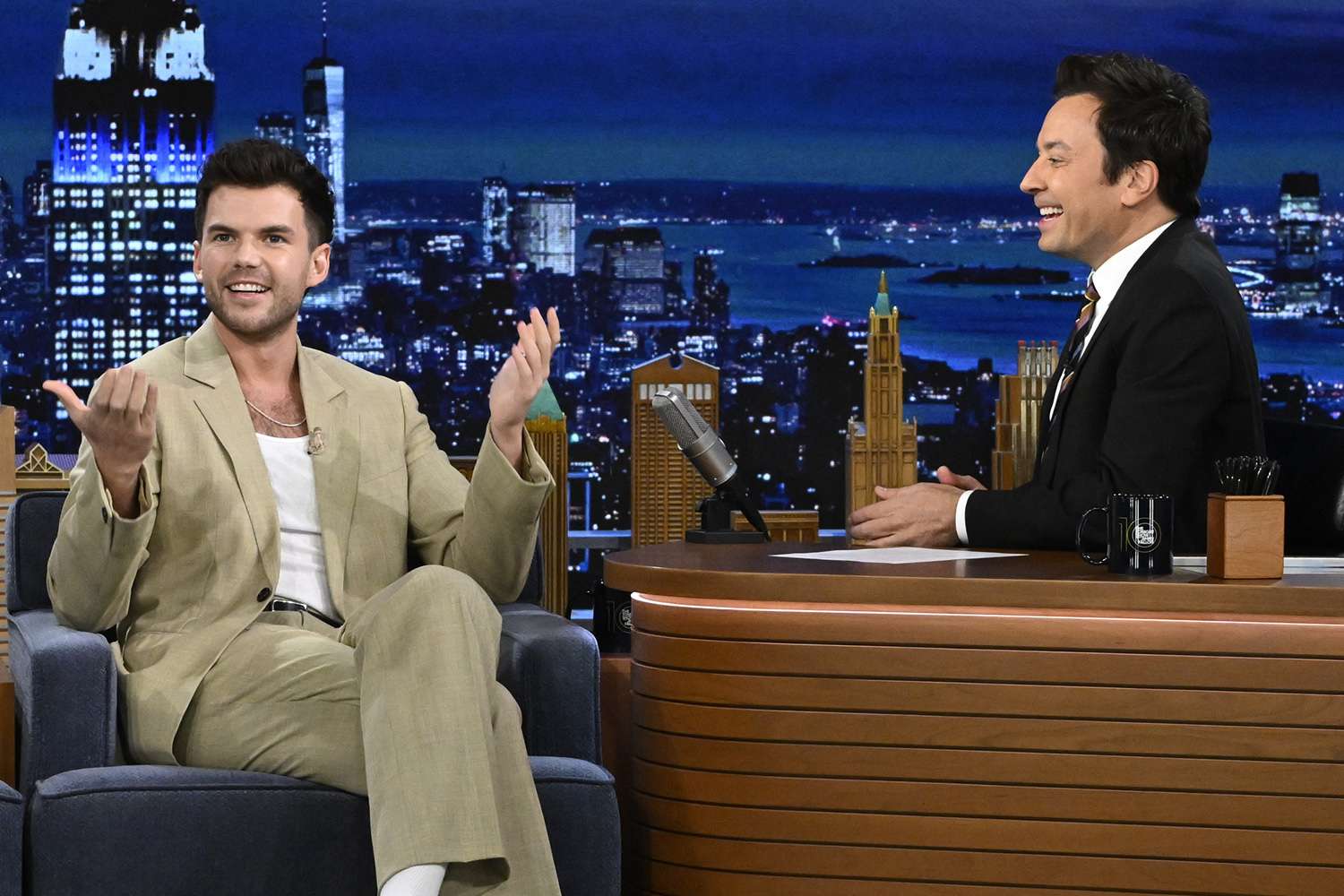 Luke Newton during an interview with host Jimmy Fallon on THE TONIGHT SHOW STARRING JIMMY FALLON