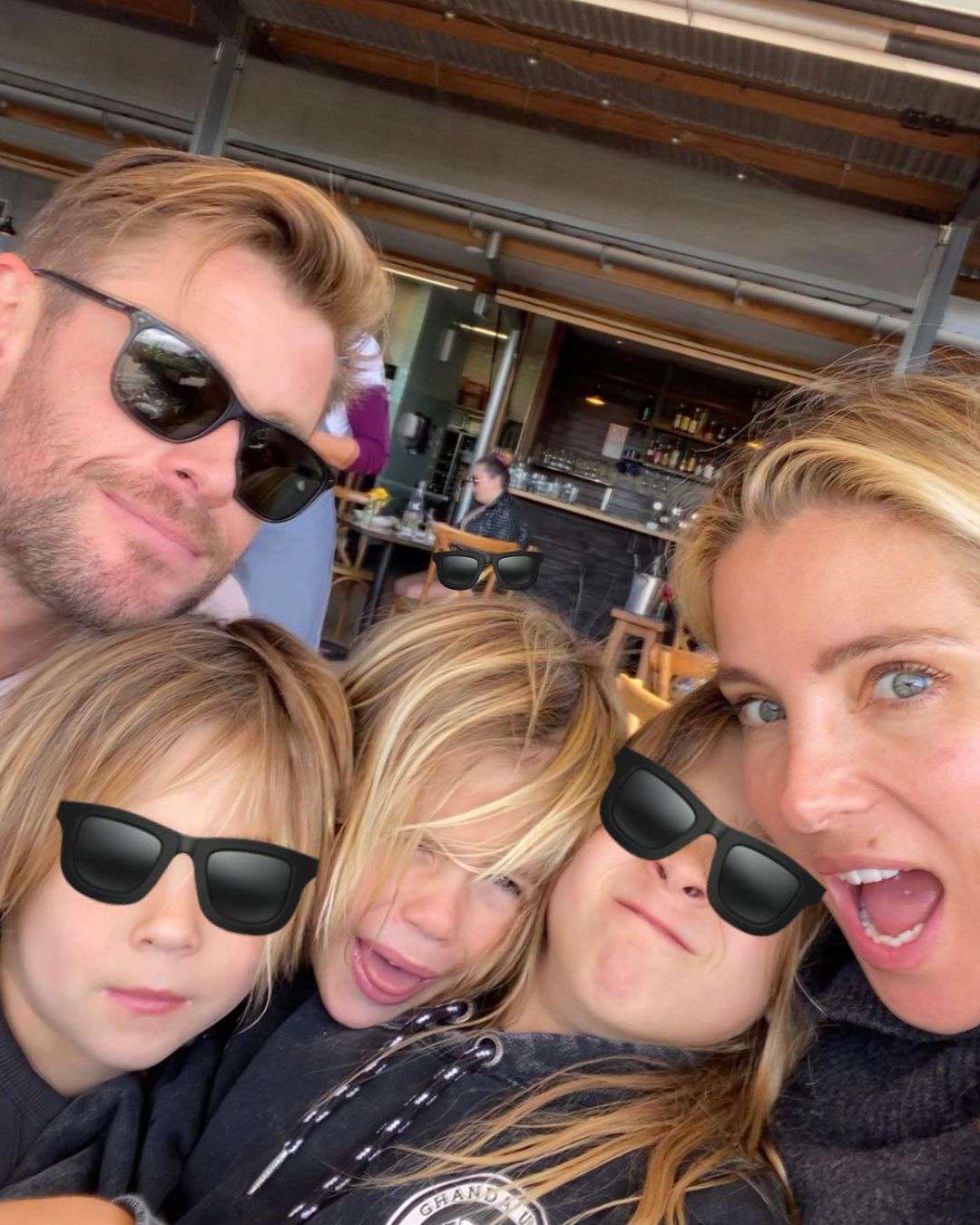 Chris Hemsworth with his wife Elsa Pataky and their children