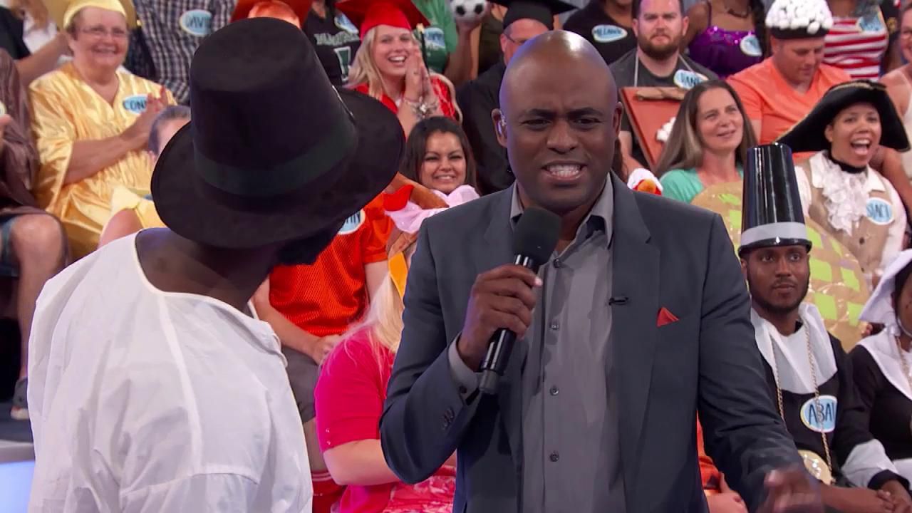 Wayne Brady performs 'Hamilton'-inspired rap on 'Let's Make a Deal'