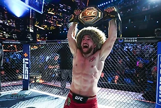 Кто из чемпионов UFC лишится пояса в 2025 году?