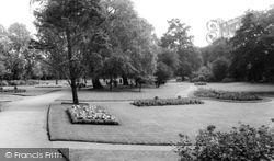 Gordon Gardens c.1965, Gravesend